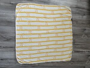Milk snob Pooh bear swaddle blanket
